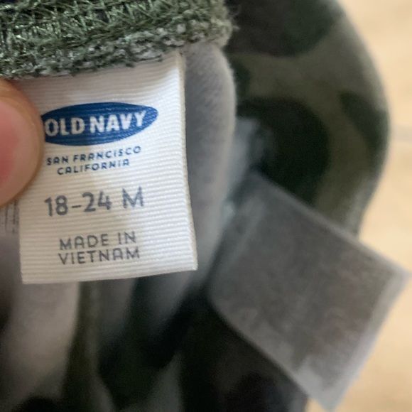 ⛄️CLEARANCE⛄️ Old Navy camo joggers - Picture 3 of 4